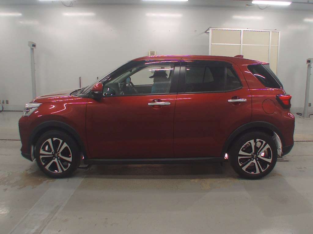 DAIHATSU ROCKY