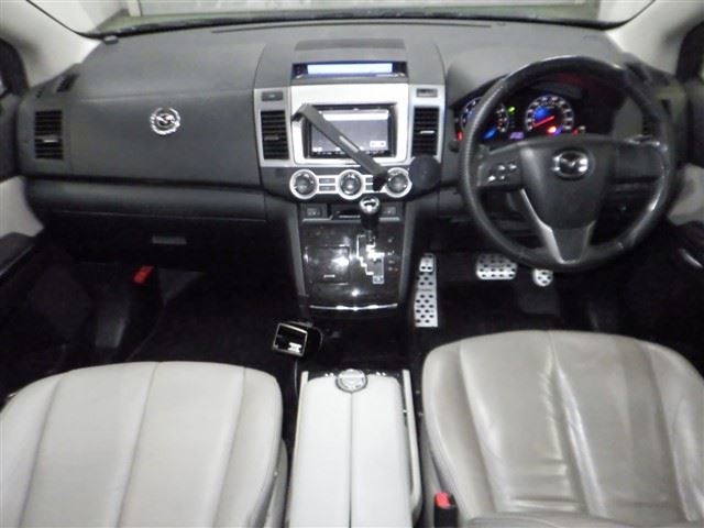MAZDA MPV