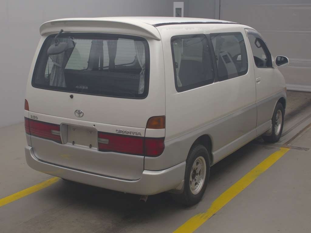 TOYOTA GRANVIA