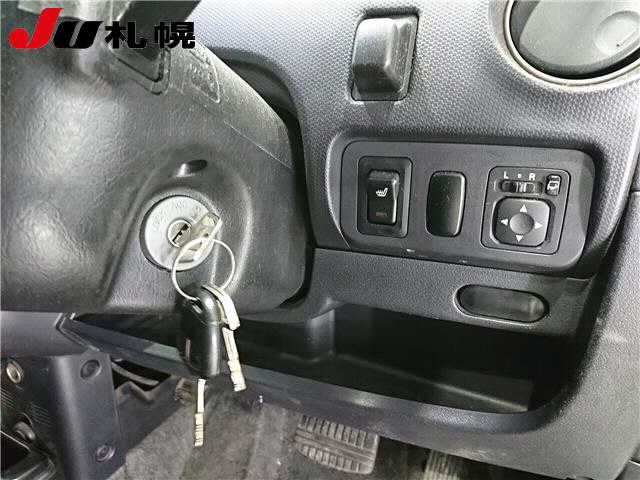 MITSUBISHI EK SPORT