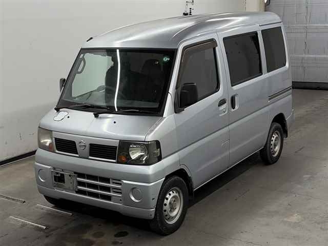 NISSAN CLIPPER