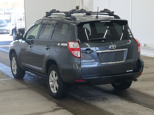 TOYOTA VANGUARD