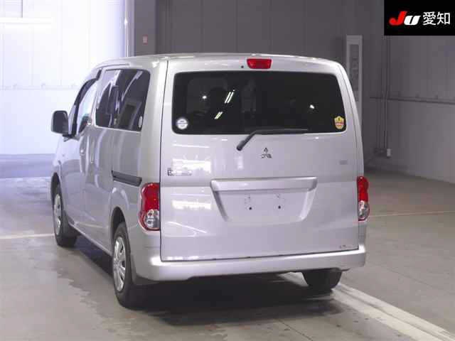 MITSUBISHI DELICA D:3