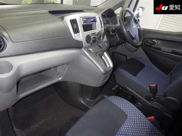 MITSUBISHI DELICA D:3