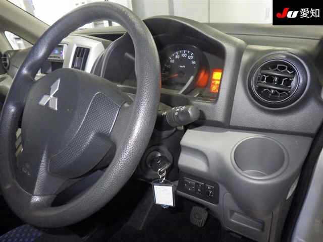 MITSUBISHI DELICA D:3