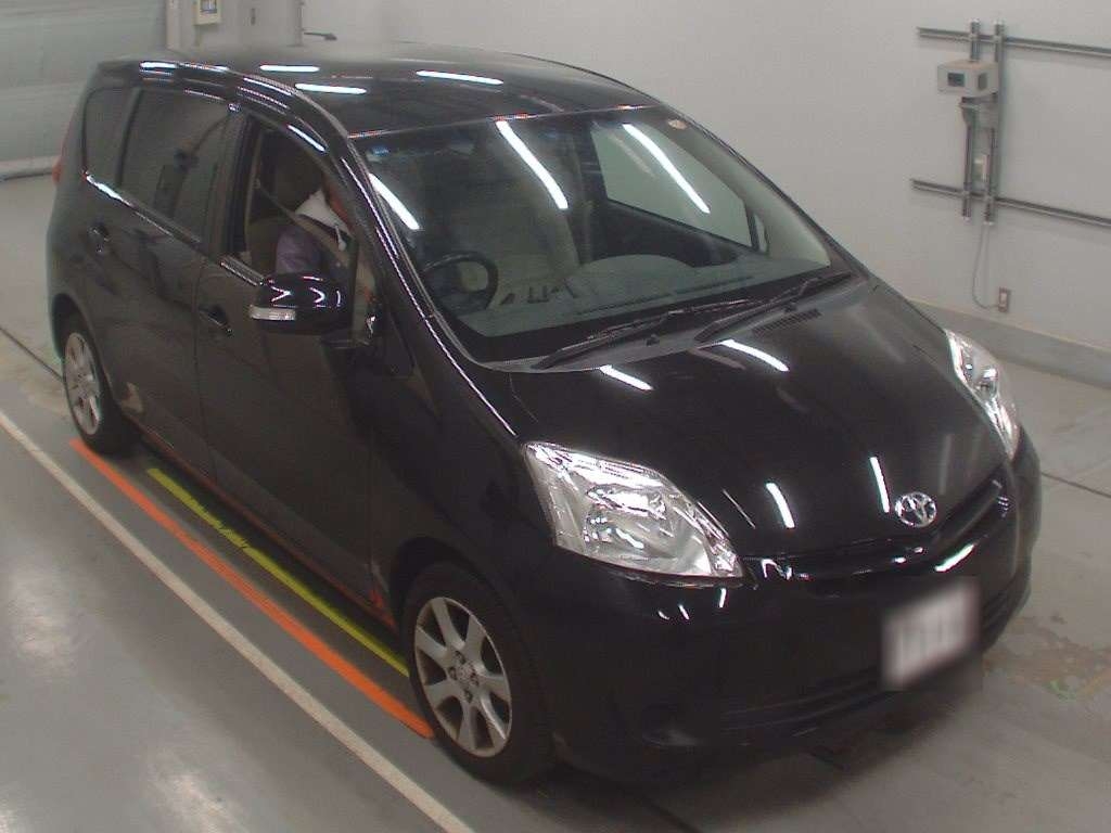 TOYOTA PASSO SETTE