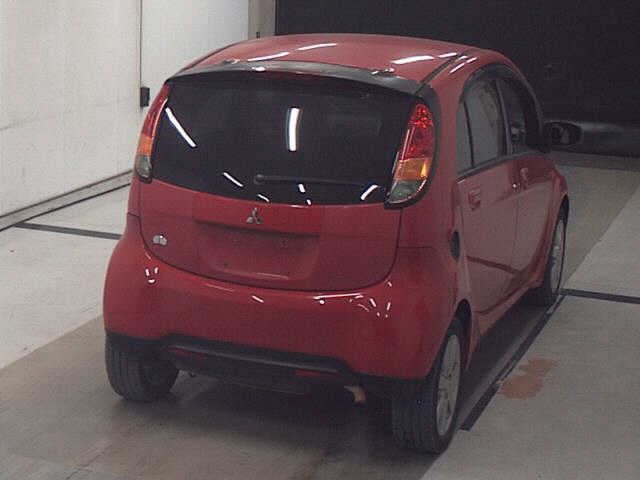 MITSUBISHI I