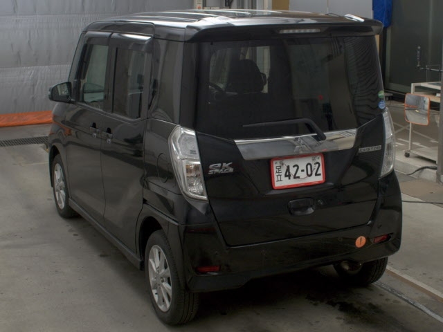MITSUBISHI EK SPACE