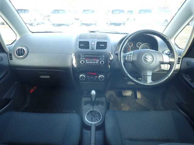 SUZUKI SX4