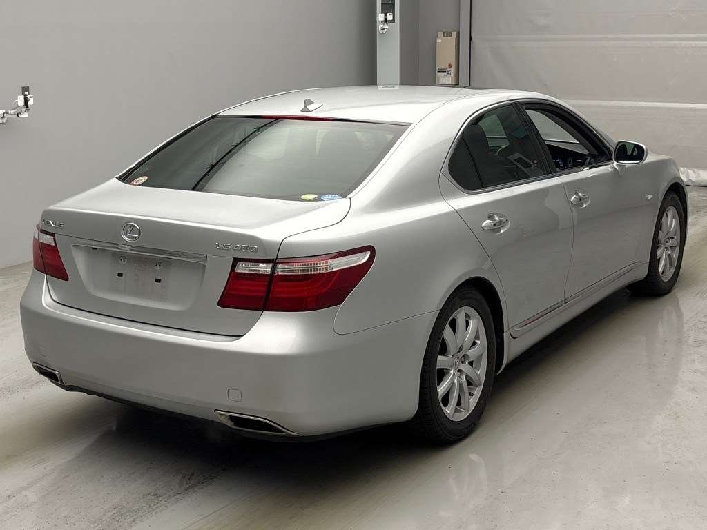 LEXUS LS460