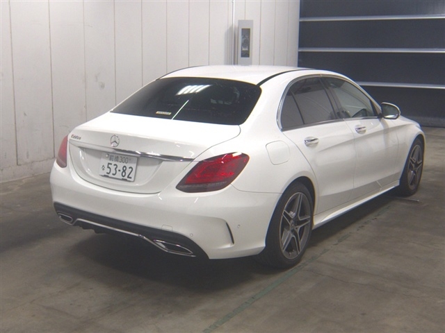 MERCEDES-BENZ C-CLASS