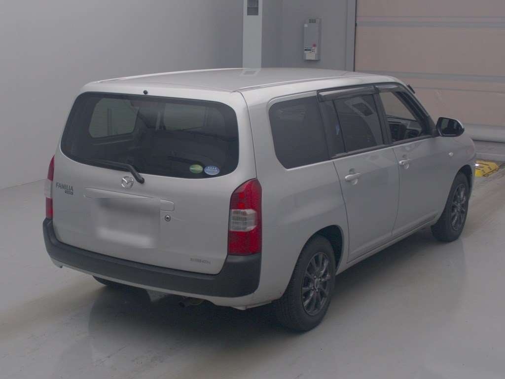 MAZDA FAMILIA