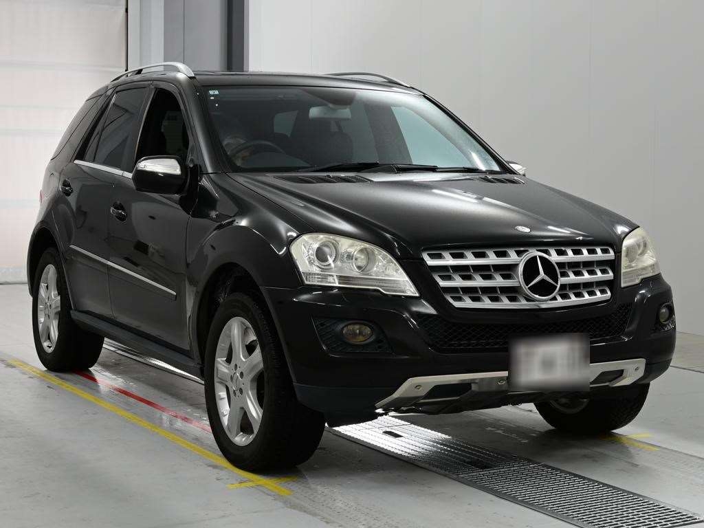 MERCEDES-BENZ M-CLASS