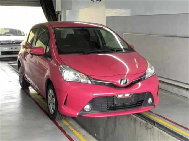 TOYOTA VITZ