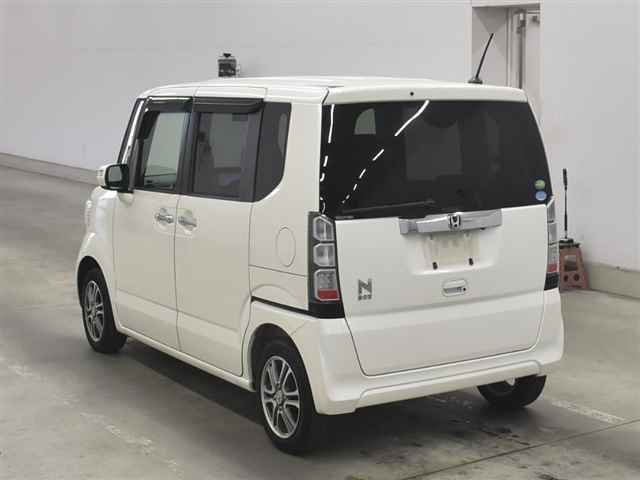 HONDA N-BOX
