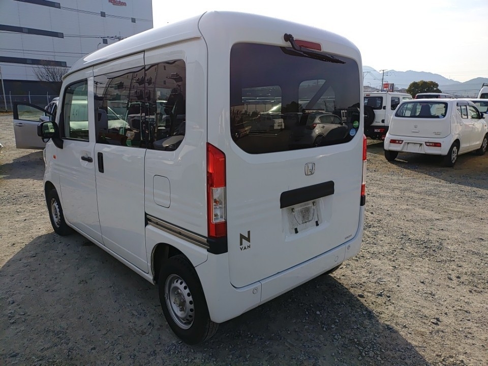 HONDA N-VAN
