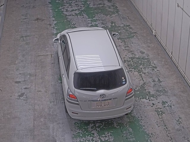 TOYOTA MARK X ZIO
