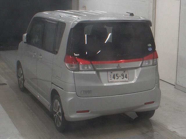 MITSUBISHI DELICA D:2