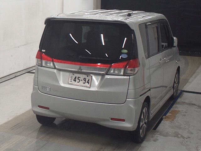 MITSUBISHI DELICA D:2