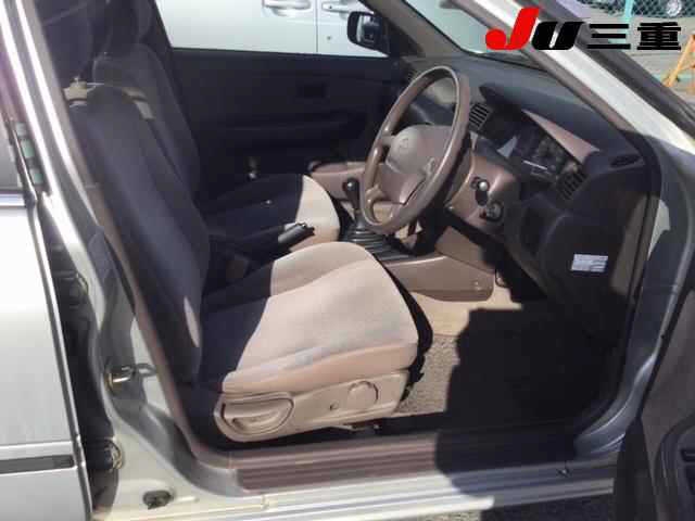 NISSAN SUNNY