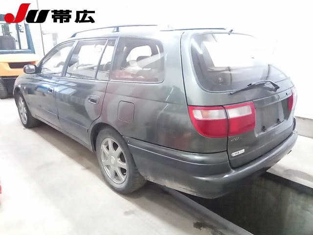 TOYOTA CALDINA