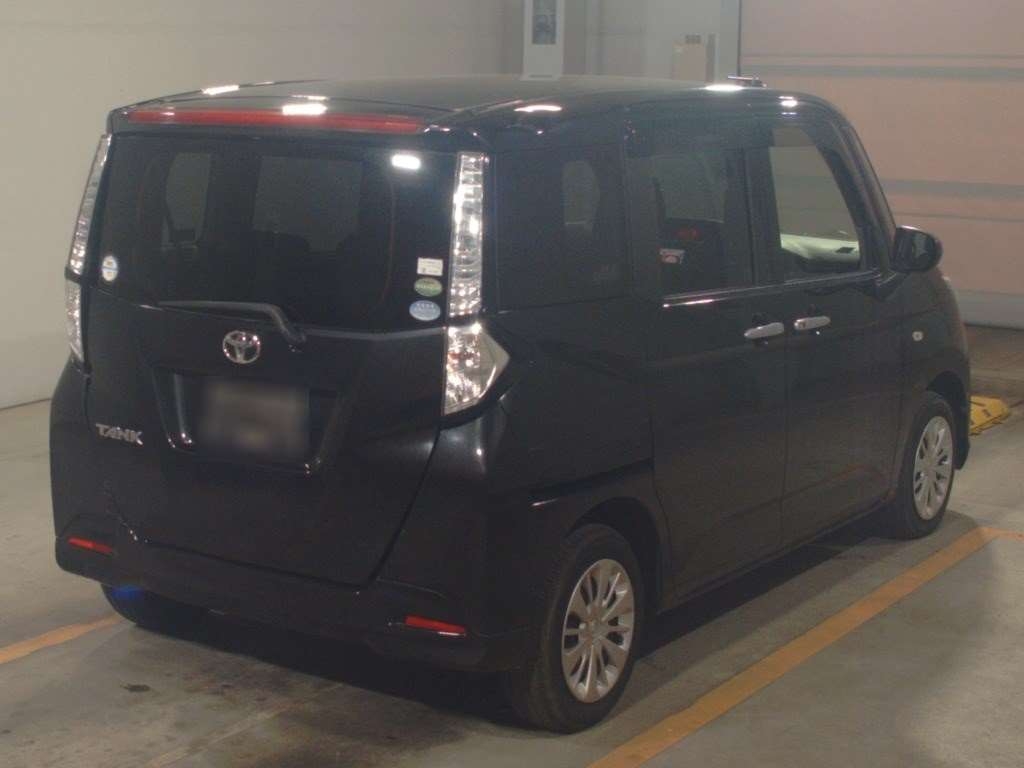 TOYOTA TANK