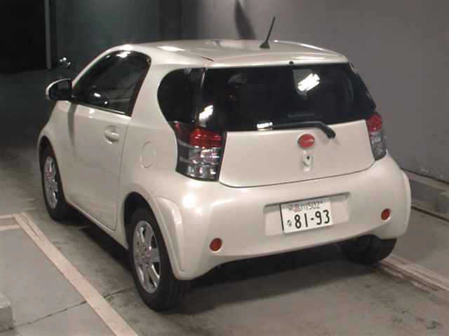 TOYOTA IQ