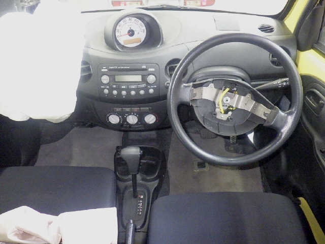 DAIHATSU ESSE