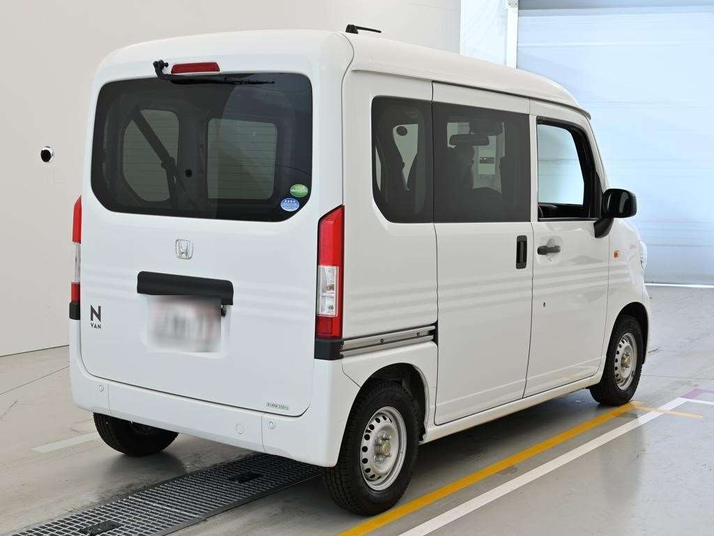 HONDA N-VAN