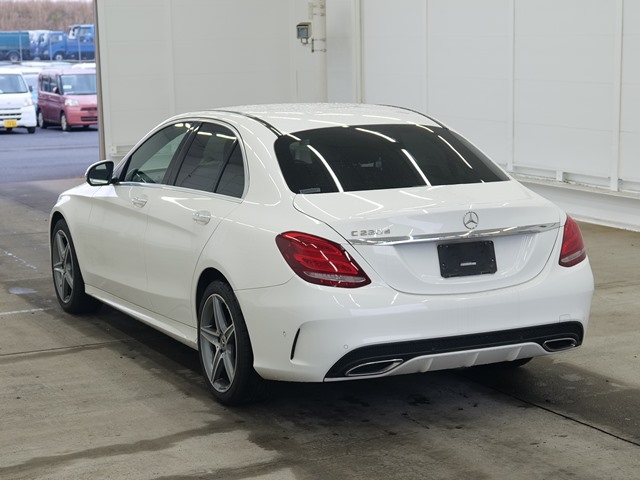 MERCEDES-BENZ C-CLASS