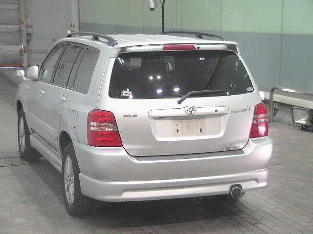 TOYOTA KLUGER V