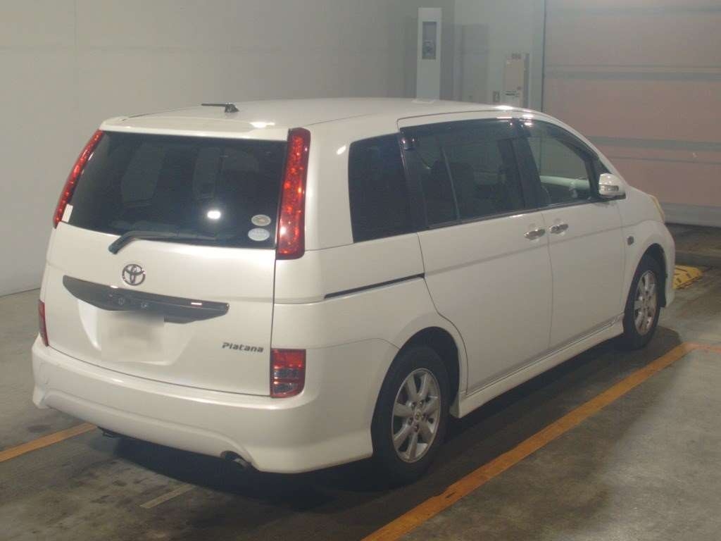 TOYOTA ISIS