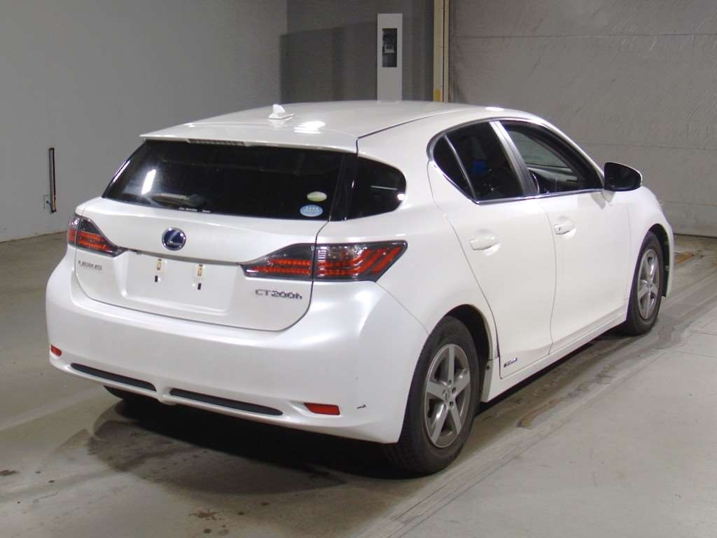 LEXUS CT200H