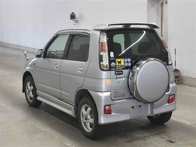 DAIHATSU TERIOS KID