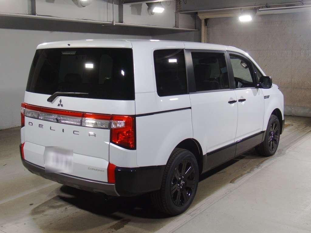MITSUBISHI DELICA D:5