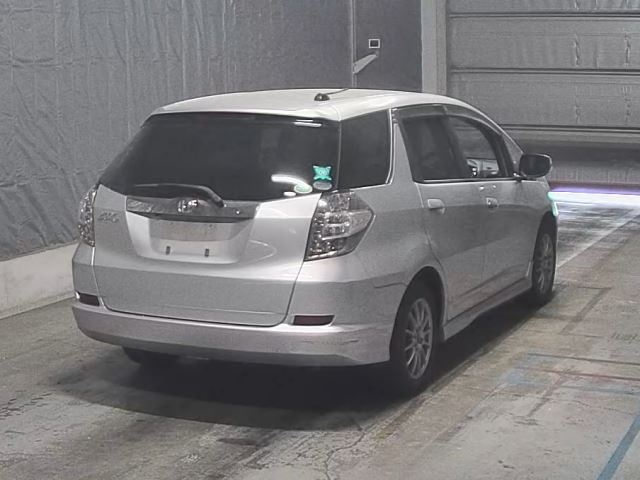 HONDA FIT SHUTTLE