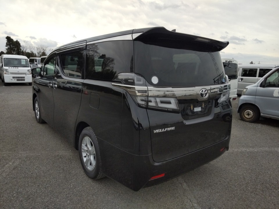 TOYOTA VELLFIRE