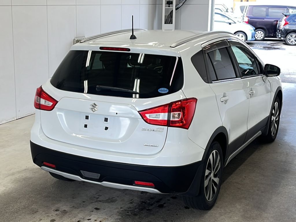 SUZUKI SX4