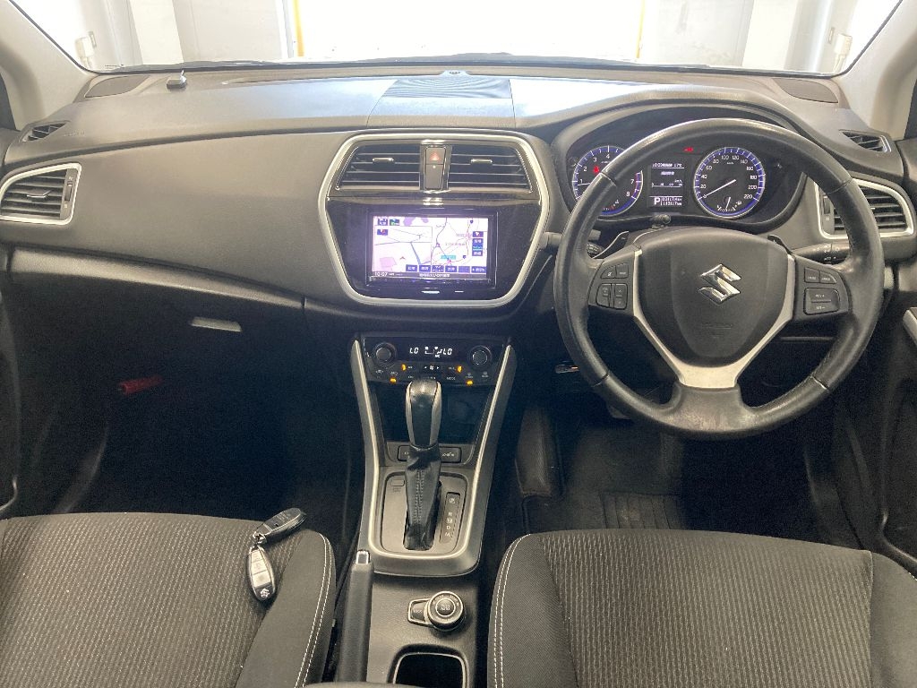 SUZUKI SX4