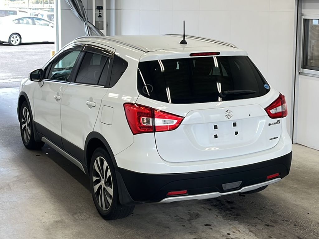 SUZUKI SX4