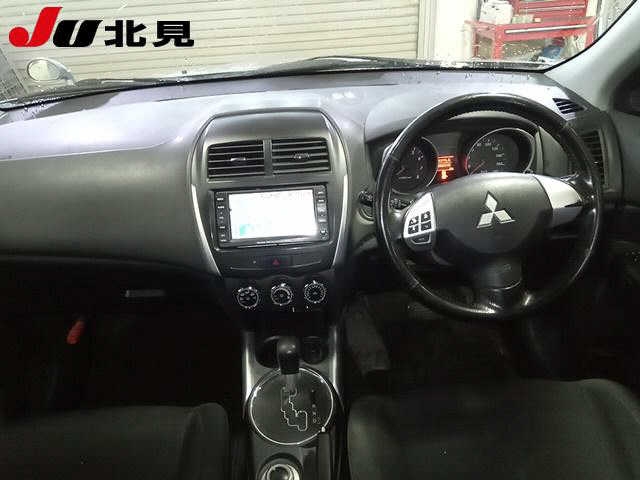 MITSUBISHI RVR