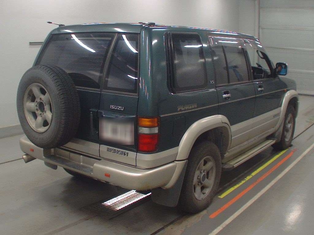 ISUZU BIGHORN