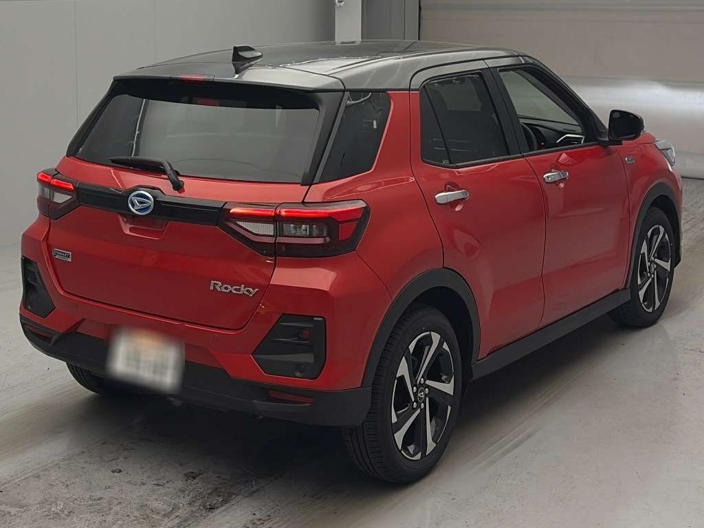DAIHATSU ROCKY
