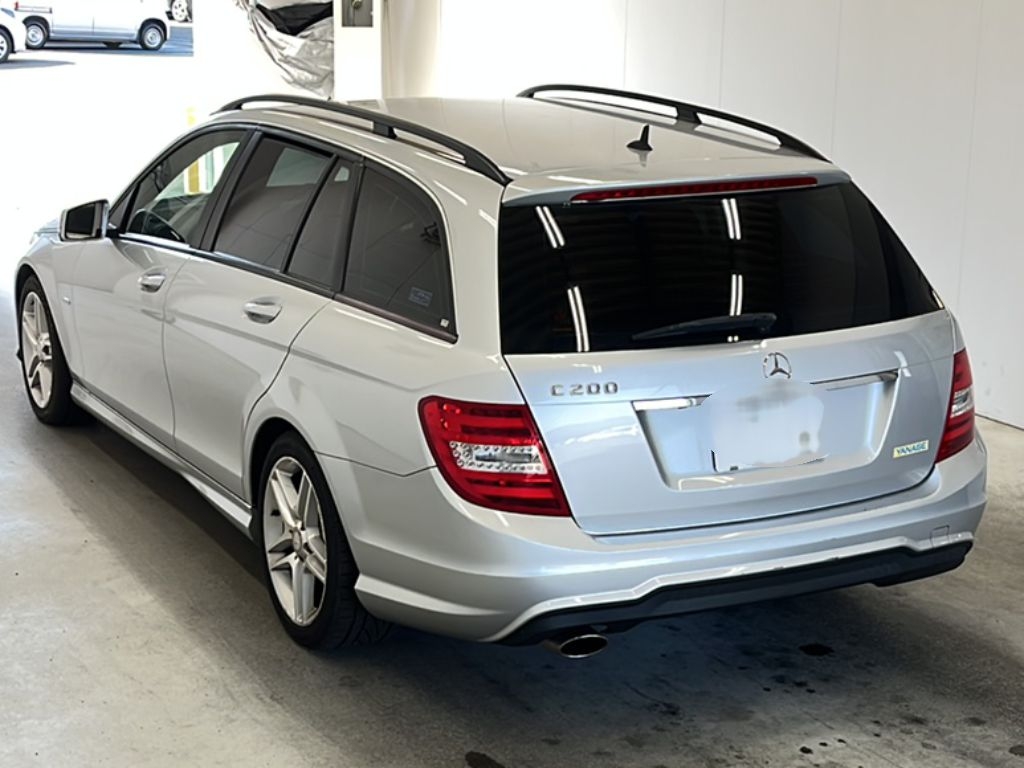 MERCEDES-BENZ C-CLASS