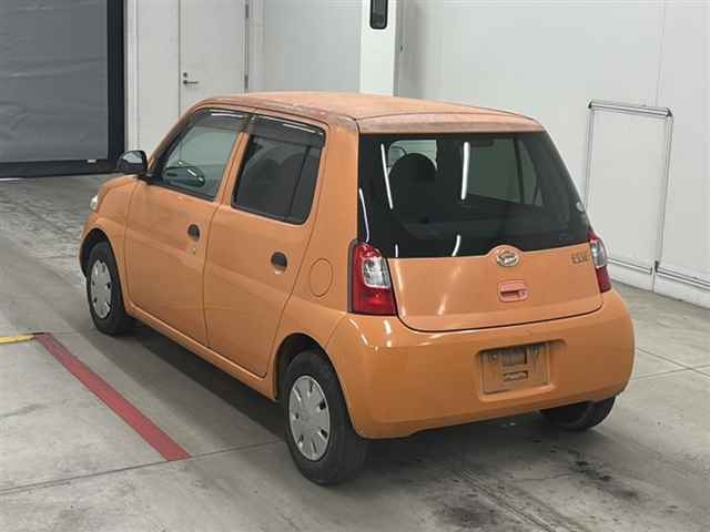 DAIHATSU ESSE