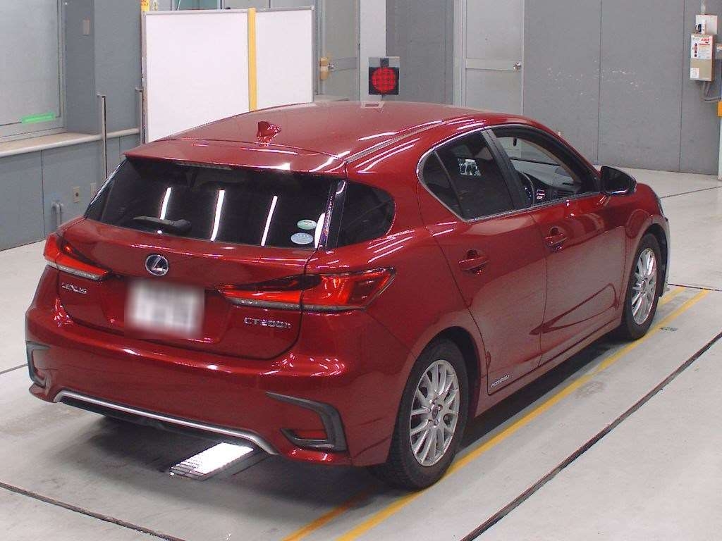 LEXUS CT200H