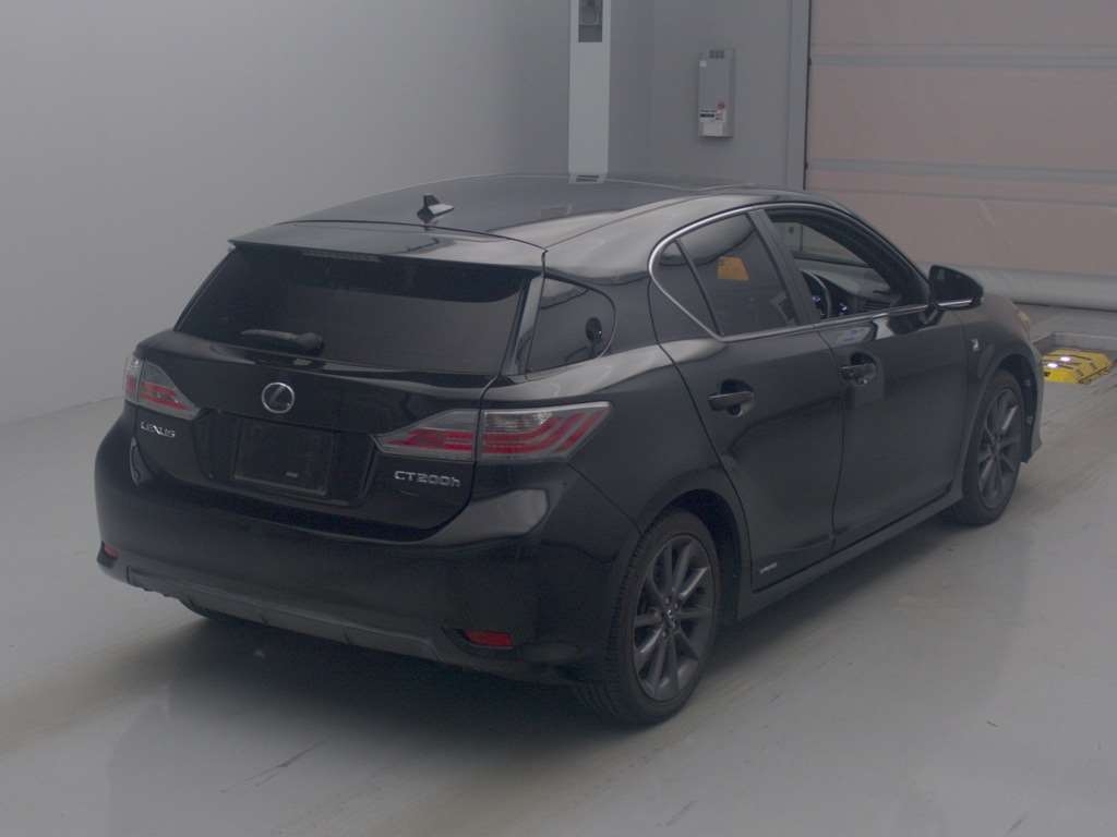 LEXUS CT200H