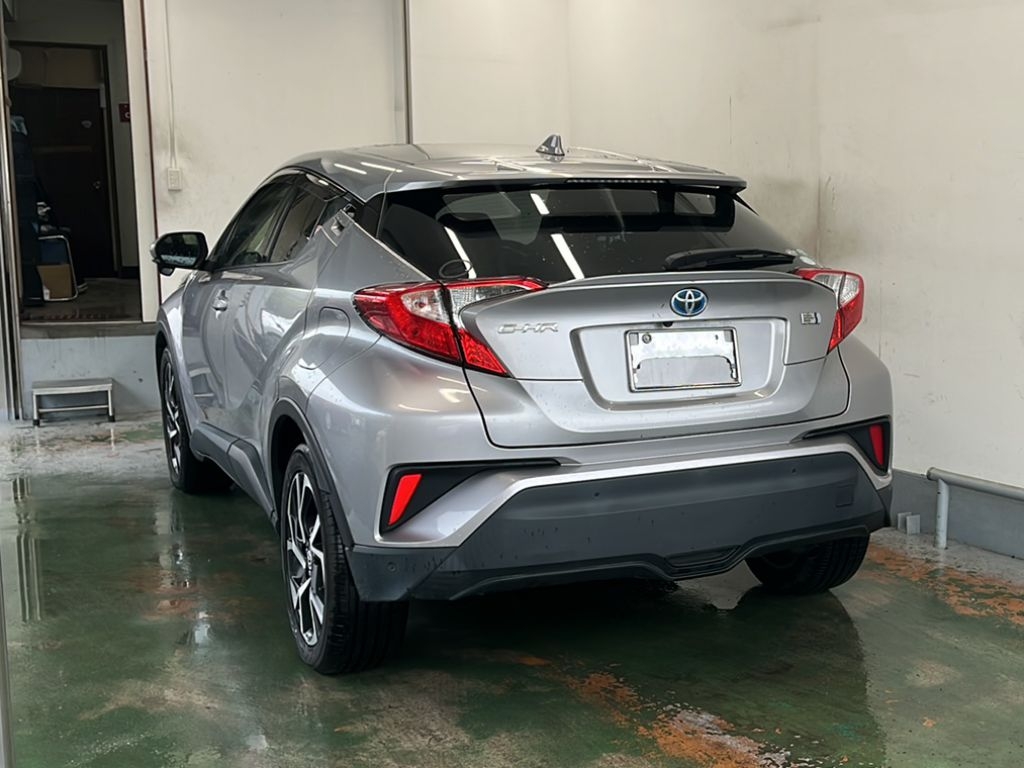 TOYOTA C-HR