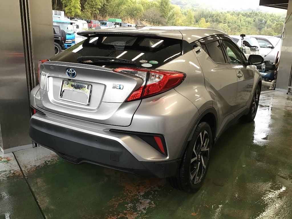 TOYOTA C-HR