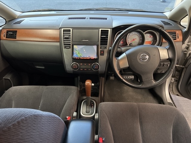 NISSAN TIIDA LATIO